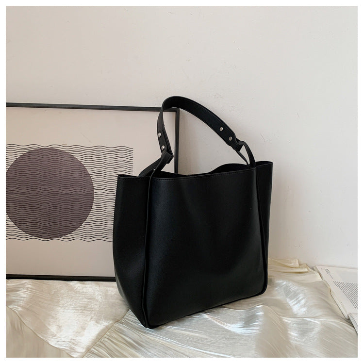 Casual Shoulder Bag