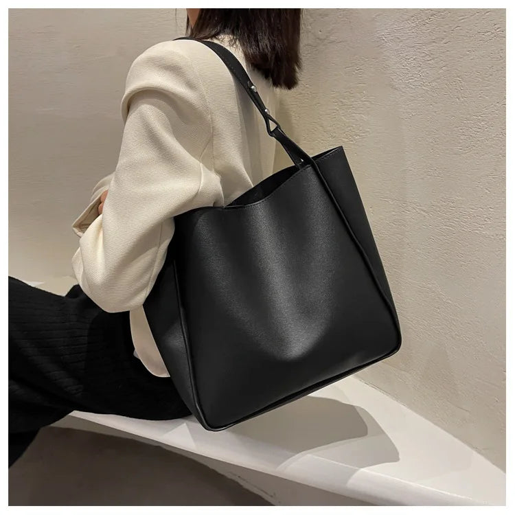 Casual Shoulder Bag